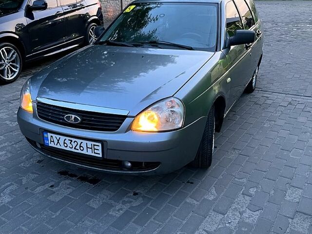 Серый ВАЗ Priora, объемом двигателя 1.6 л и пробегом 0 тыс. км за 3300 $, фото 1 на Automoto.ua