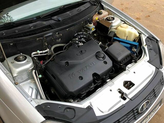 Серый ВАЗ Priora, объемом двигателя 1.6 л и пробегом 85 тыс. км за 3450 $, фото 10 на Automoto.ua