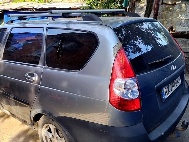 Серый ВАЗ Priora, объемом двигателя 1.6 л и пробегом 310 тыс. км за 2200 $, фото 2 на Automoto.ua