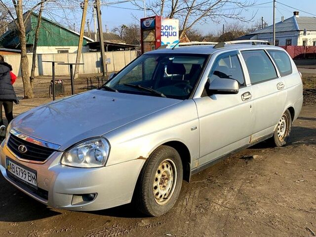 Серый ВАЗ Priora, объемом двигателя 1.6 л и пробегом 156 тыс. км за 2699 $, фото 3 на Automoto.ua