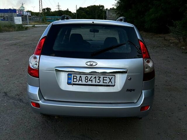 Серый ВАЗ Priora, объемом двигателя 1.6 л и пробегом 150 тыс. км за 2300 $, фото 2 на Automoto.ua