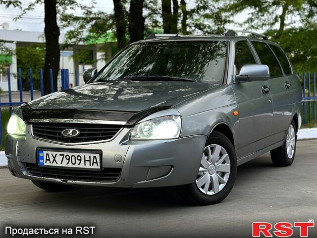 Серый ВАЗ Priora, объемом двигателя 1.6 л и пробегом 0 тыс. км за 2000 $, фото 1 на Automoto.ua
