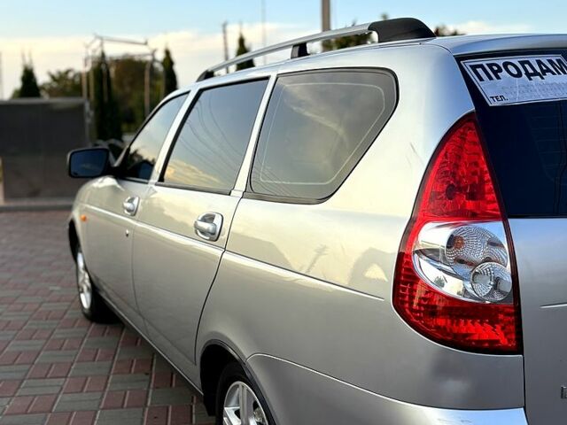 Серый ВАЗ Priora, объемом двигателя 1.6 л и пробегом 158 тыс. км за 3250 $, фото 5 на Automoto.ua