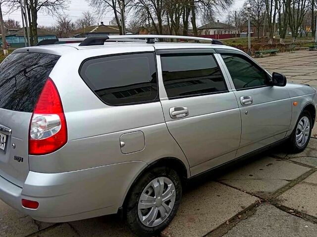 Серый ВАЗ Priora, объемом двигателя 1.6 л и пробегом 87 тыс. км за 3200 $, фото 3 на Automoto.ua