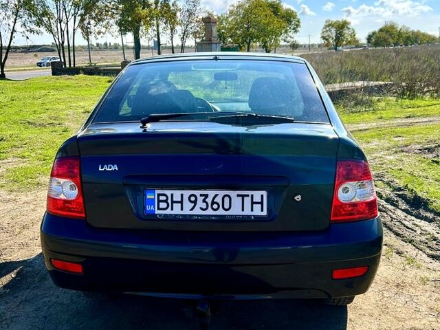 Синий ВАЗ Priora, объемом двигателя 1.6 л и пробегом 189 тыс. км за 2850 $, фото 4 на Automoto.ua