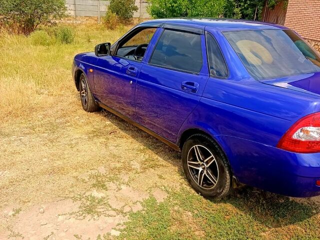 Синий ВАЗ Priora, объемом двигателя 1.6 л и пробегом 179 тыс. км за 2900 $, фото 4 на Automoto.ua