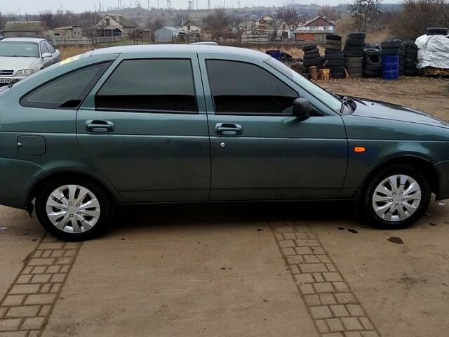 Зеленый ВАЗ Priora, объемом двигателя 1.6 л и пробегом 88 тыс. км за 3850 $, фото 3 на Automoto.ua