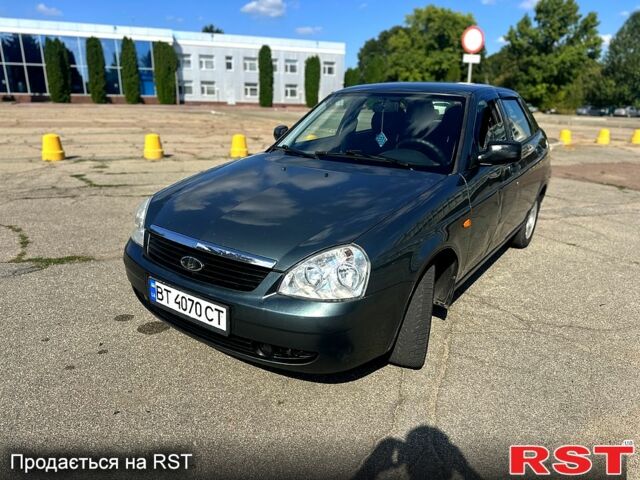 Зеленый ВАЗ Priora, объемом двигателя 1.6 л и пробегом 147 тыс. км за 2300 $, фото 1 на Automoto.ua