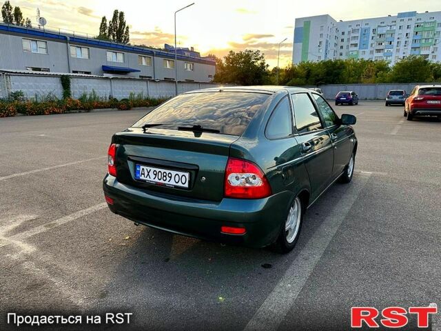 Зелений ВАЗ Priora, об'ємом двигуна 1.6 л та пробігом 210 тис. км за 3000 $, фото 4 на Automoto.ua