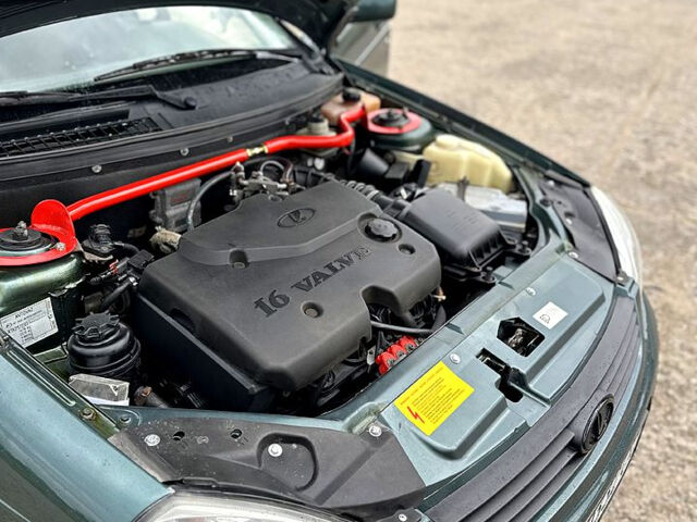 Зелений ВАЗ Priora, об'ємом двигуна 1.6 л та пробігом 125 тис. км за 3199 $, фото 12 на Automoto.ua