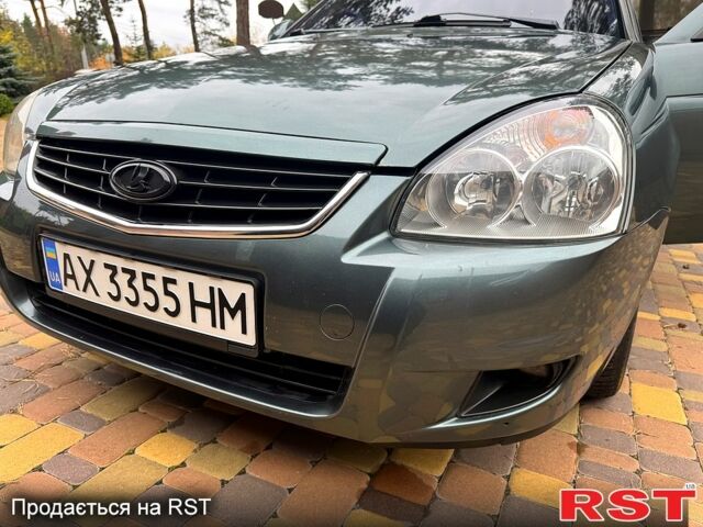 Зеленый ВАЗ Priora, объемом двигателя 1.6 л и пробегом 103 тыс. км за 4700 $, фото 9 на Automoto.ua