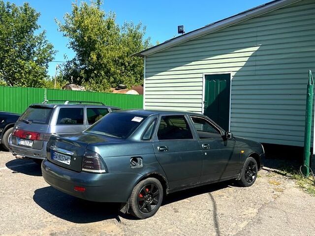 Зеленый ВАЗ Priora, объемом двигателя 1.6 л и пробегом 465 тыс. км за 1450 $, фото 5 на Automoto.ua