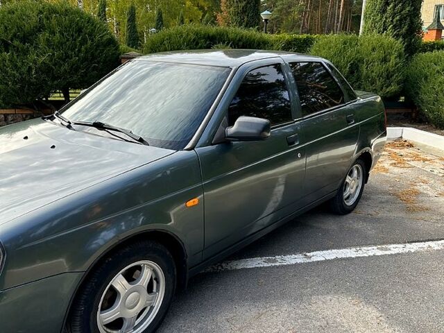 Зеленый ВАЗ Priora, объемом двигателя 1.6 л и пробегом 139 тыс. км за 3000 $, фото 1 на Automoto.ua