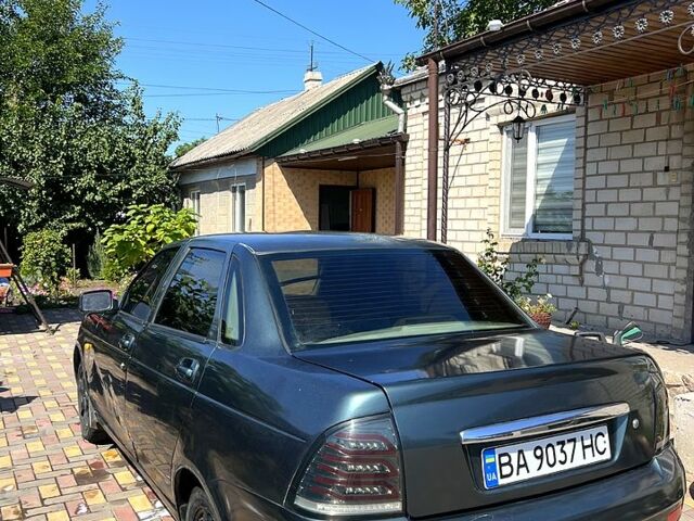 Зеленый ВАЗ Priora, объемом двигателя 1.6 л и пробегом 465 тыс. км за 1450 $, фото 2 на Automoto.ua