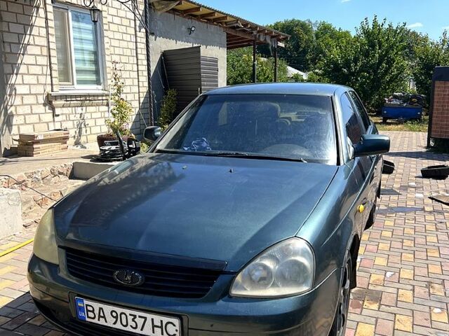 Зеленый ВАЗ Priora, объемом двигателя 1.6 л и пробегом 465 тыс. км за 1450 $, фото 3 на Automoto.ua