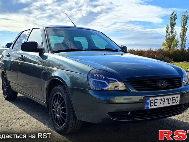 Зеленый ВАЗ Priora, объемом двигателя 1.6 л и пробегом 104 тыс. км за 4400 $, фото 4 на Automoto.ua