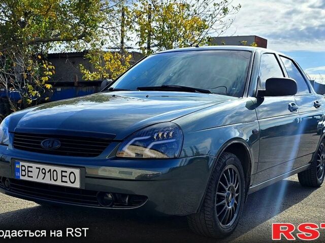 Зеленый ВАЗ Priora, объемом двигателя 1.6 л и пробегом 104 тыс. км за 4400 $, фото 3 на Automoto.ua