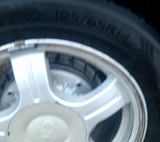 Зеленый ВАЗ Priora, объемом двигателя 1.6 л и пробегом 171 тыс. км за 3350 $, фото 5 на Automoto.ua