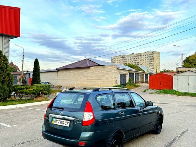 Зеленый ВАЗ Priora, объемом двигателя 1.6 л и пробегом 100 тыс. км за 2650 $, фото 4 на Automoto.ua