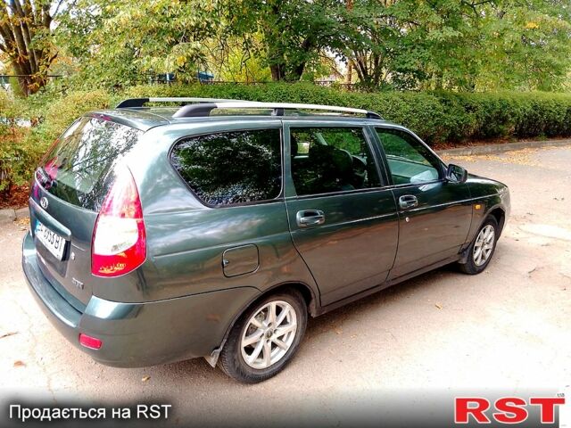 Зеленый ВАЗ Priora, объемом двигателя 1.6 л и пробегом 114 тыс. км за 3600 $, фото 6 на Automoto.ua