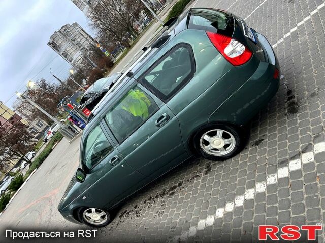 Зеленый ВАЗ Priora, объемом двигателя 1.6 л и пробегом 193 тыс. км за 2800 $, фото 2 на Automoto.ua