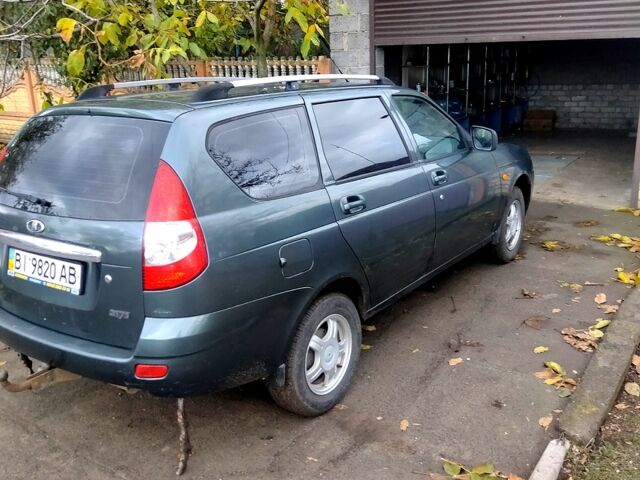 Зеленый ВАЗ Priora, объемом двигателя 1.6 л и пробегом 199 тыс. км за 3000 $, фото 4 на Automoto.ua