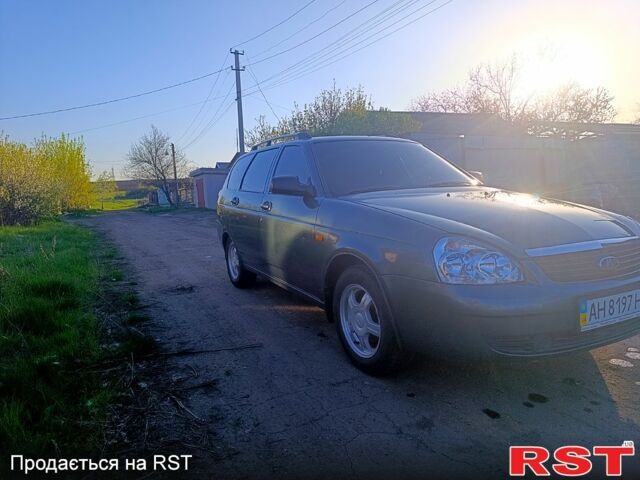 Зеленый ВАЗ Priora, объемом двигателя 1.6 л и пробегом 44 тыс. км за 3600 $, фото 3 на Automoto.ua