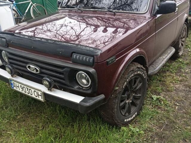Червоний ВАЗ Революшн, об'ємом двигуна 1.7 л та пробігом 106 тис. км за 4300 $, фото 1 на Automoto.ua