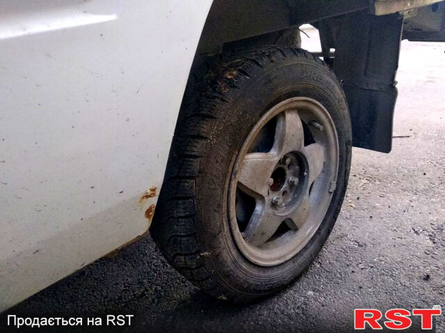 Белый ВАЗ ВИС, объемом двигателя 1.6 л и пробегом 0 тыс. км за 300 $, фото 1 на Automoto.ua