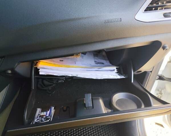 Белый ВАЗ Веста, объемом двигателя 1.6 л и пробегом 50 тыс. км за 9000 $, фото 13 на Automoto.ua