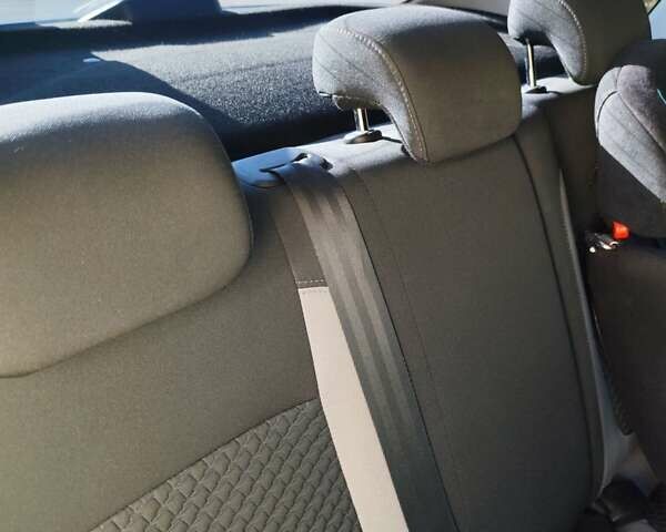 Белый ВАЗ Веста, объемом двигателя 1.6 л и пробегом 50 тыс. км за 9000 $, фото 11 на Automoto.ua