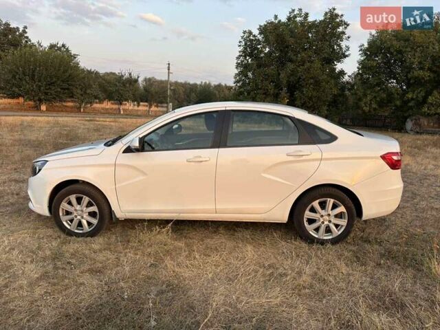 Белый ВАЗ Веста, объемом двигателя 1.6 л и пробегом 75 тыс. км за 7500 $, фото 9 на Automoto.ua