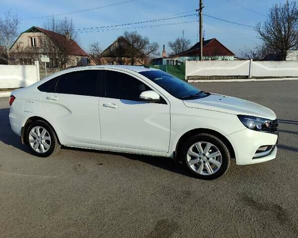 Белый ВАЗ Веста, объемом двигателя 1.6 л и пробегом 24 тыс. км за 9700 $, фото 6 на Automoto.ua
