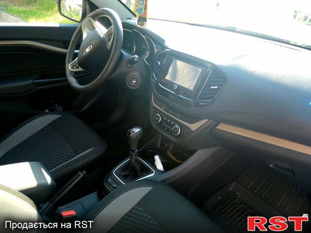 Коричневий ВАЗ Веста, об'ємом двигуна 1.6 л та пробігом 10 тис. км за 8200 $, фото 5 на Automoto.ua