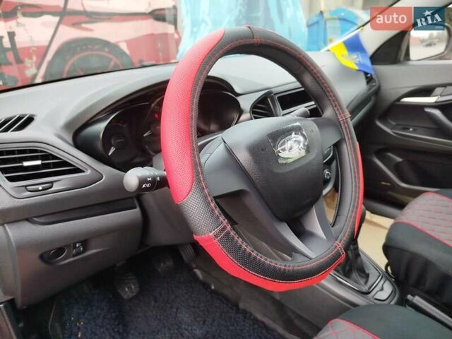 Красный ВАЗ Веста, объемом двигателя 1.6 л и пробегом 1 тыс. км за 11000 $, фото 25 на Automoto.ua