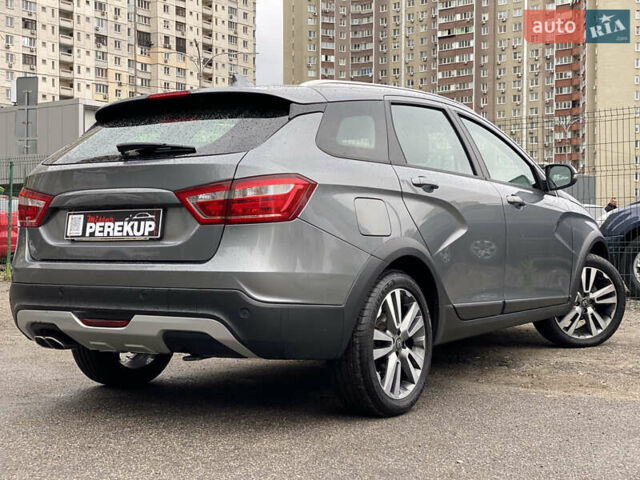 Серый ВАЗ Веста, объемом двигателя 1.6 л и пробегом 88 тыс. км за 6999 $, фото 4 на Automoto.ua