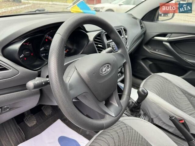 Серый ВАЗ Веста, объемом двигателя 1.6 л и пробегом 70 тыс. км за 6490 $, фото 26 на Automoto.ua