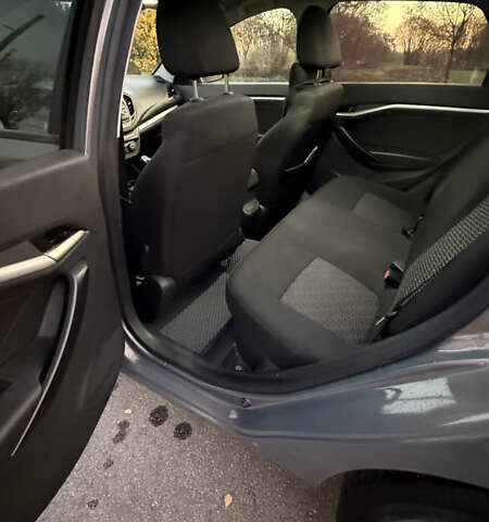 Сірий ВАЗ Веста, об'ємом двигуна 1.6 л та пробігом 42 тис. км за 9800 $, фото 13 на Automoto.ua