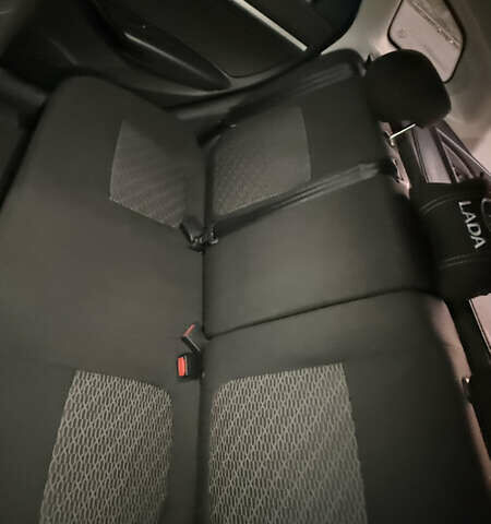 Сірий ВАЗ Веста, об'ємом двигуна 1.6 л та пробігом 42 тис. км за 9800 $, фото 12 на Automoto.ua