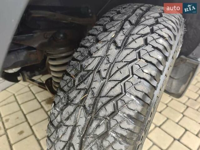 Білий ВАЗ Niva Travel, об'ємом двигуна 1.69 л та пробігом 38 тис. км за 12500 $, фото 32 на Automoto.ua