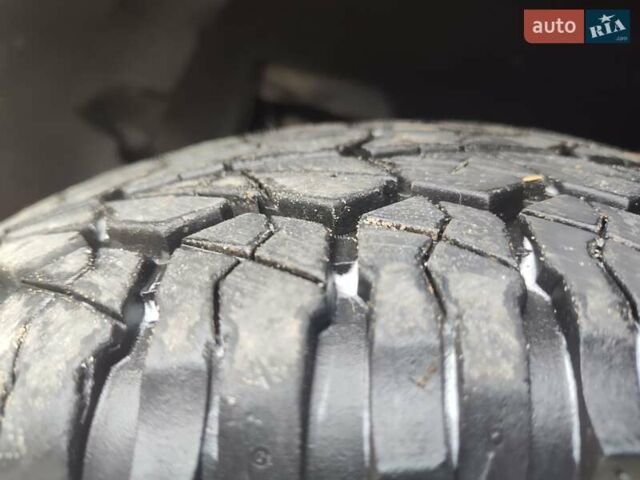 Білий ВАЗ Niva Travel, об'ємом двигуна 1.69 л та пробігом 38 тис. км за 12500 $, фото 31 на Automoto.ua