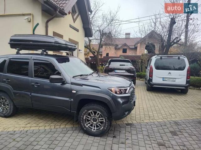 Білий ВАЗ Niva Travel, об'ємом двигуна 1.69 л та пробігом 38 тис. км за 12500 $, фото 14 на Automoto.ua