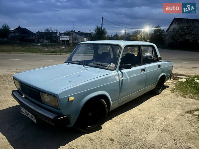 Синий ВАЗ Riva, объемом двигателя 1.3 л и пробегом 18 тыс. км за 750 $, фото 4 на Automoto.ua