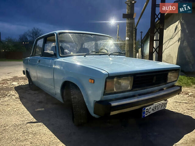 Синий ВАЗ Riva, объемом двигателя 1.3 л и пробегом 18 тыс. км за 750 $, фото 13 на Automoto.ua