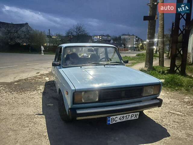 Синий ВАЗ Riva, объемом двигателя 1.3 л и пробегом 18 тыс. км за 750 $, фото 5 на Automoto.ua