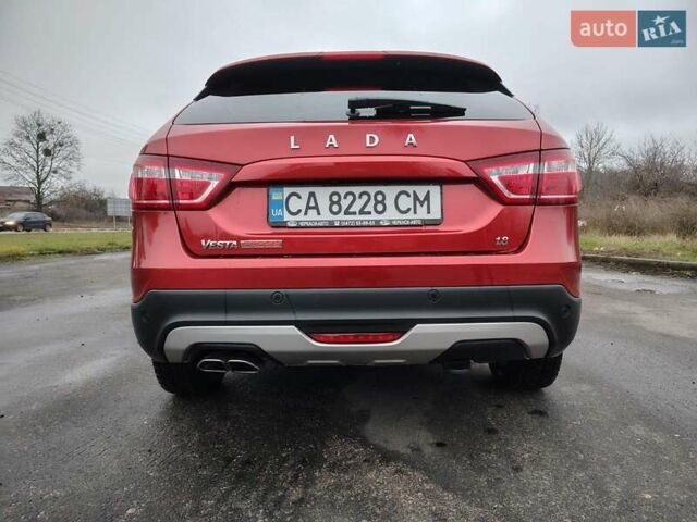 Красный ВАЗ Vesta Cross, объемом двигателя 1.77 л и пробегом 10 тыс. км за 11000 $, фото 5 на Automoto.ua