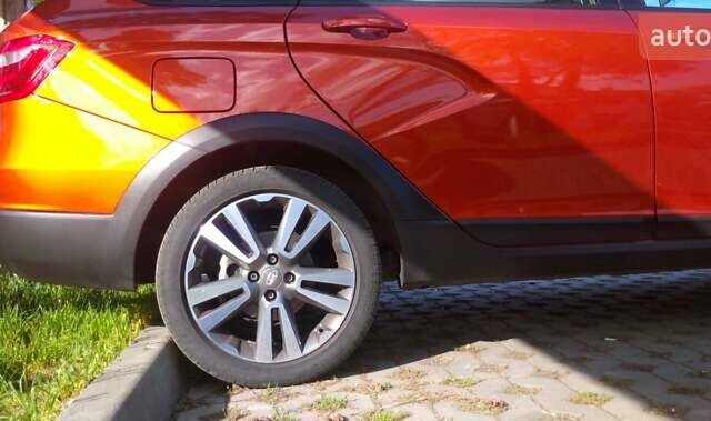 Оранжевый ВАЗ Vesta Cross, объемом двигателя 1.8 л и пробегом 9 тыс. км за 10500 $, фото 2 на Automoto.ua