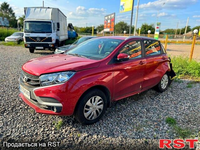 Красный ВАЗ X-RAY, объемом двигателя 1.6 л и пробегом 20 тыс. км за 3450 $, фото 1 на Automoto.ua