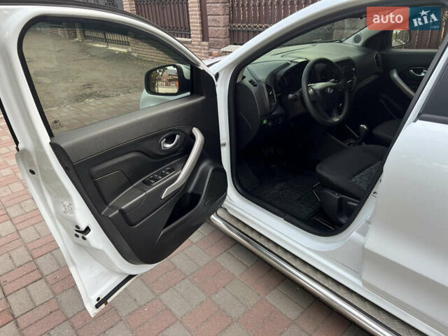 Белый ВАЗ XRay, объемом двигателя 1.8 л и пробегом 53 тыс. км за 7900 $, фото 11 на Automoto.ua