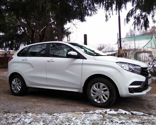 Білий ВАЗ XRay, об'ємом двигуна 1.6 л та пробігом 30 тис. км за 8000 $, фото 6 на Automoto.ua